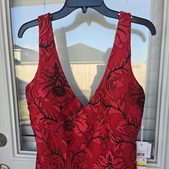 139 Siena V-Neck Dress Sz 10 Women Embroidered-Mesh Sleeveless New Holiday - Picture 6 of 14